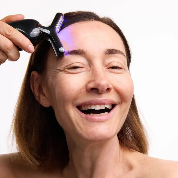 Appareil Anti-Âge Visage 4-en-1 - SkinRevive Pro + 1 Huile OFFERTE